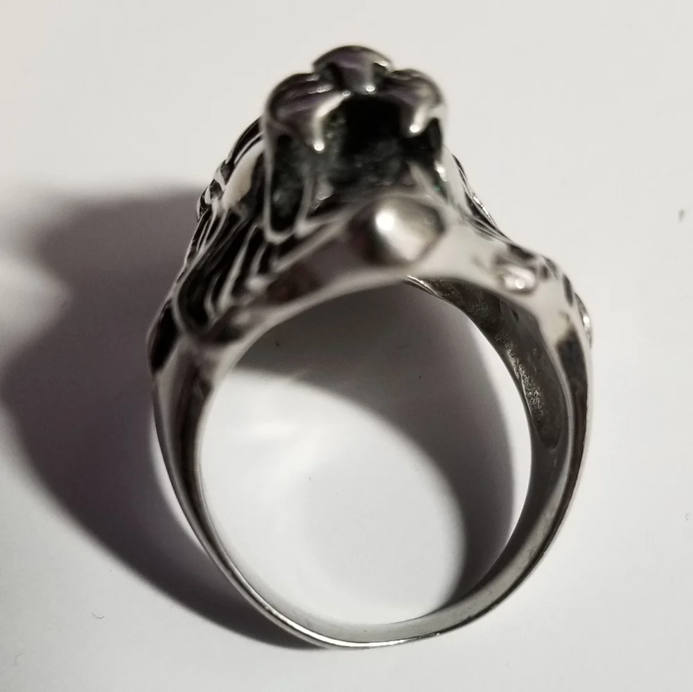 Relisted -lion ring red rhinestone eyes dark silvertone size 11.75   11 3/4 - Picture 2 of 14